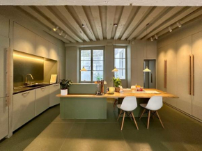 Paris Marais 8RDL Home - 2 rooms, 2 bathrooms, terrace